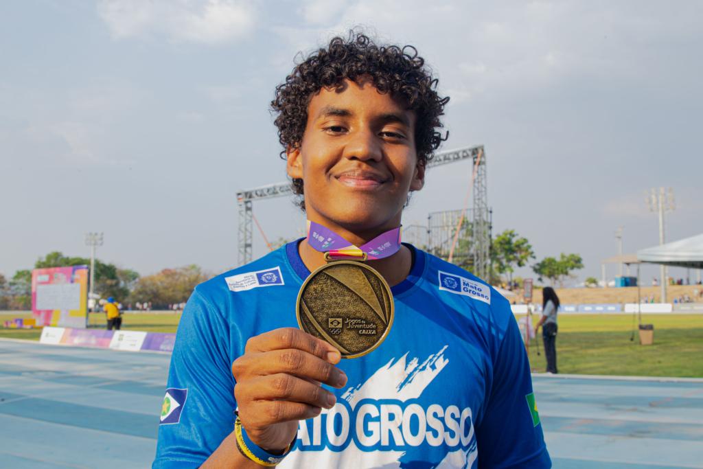 Com liderança do ranking mundial de salto triplo, Mato Grosso termina 1º bloco no Top 10 dos Jogos da Juventude - Davi Lima, campeão no salto triplo